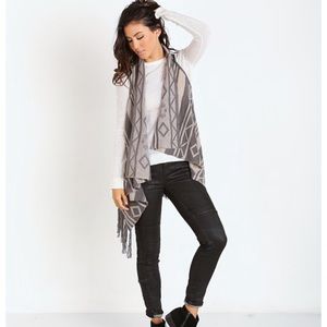 Jack by BB Dakota - Fringe Vest